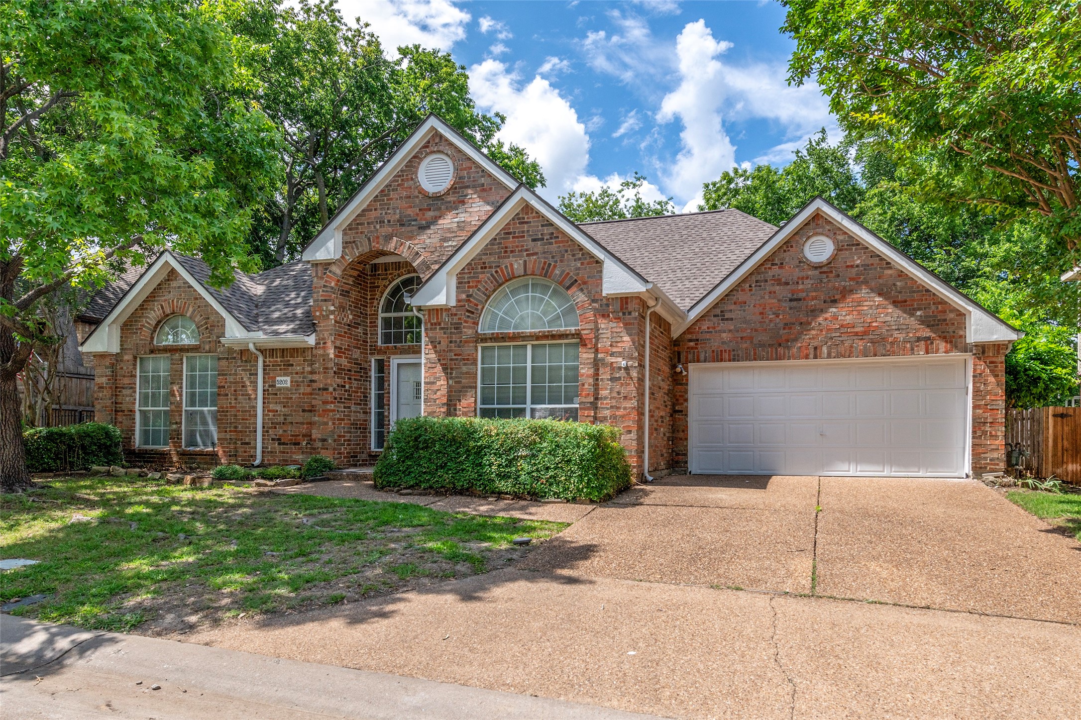 5202 Hawks Nest Mckinney TX 75072