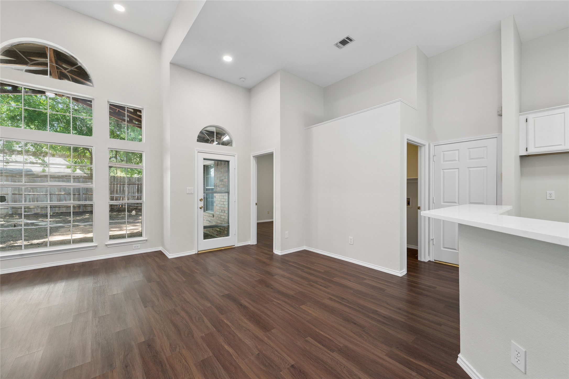 5202 Hawks Nest Mckinney TX 75072