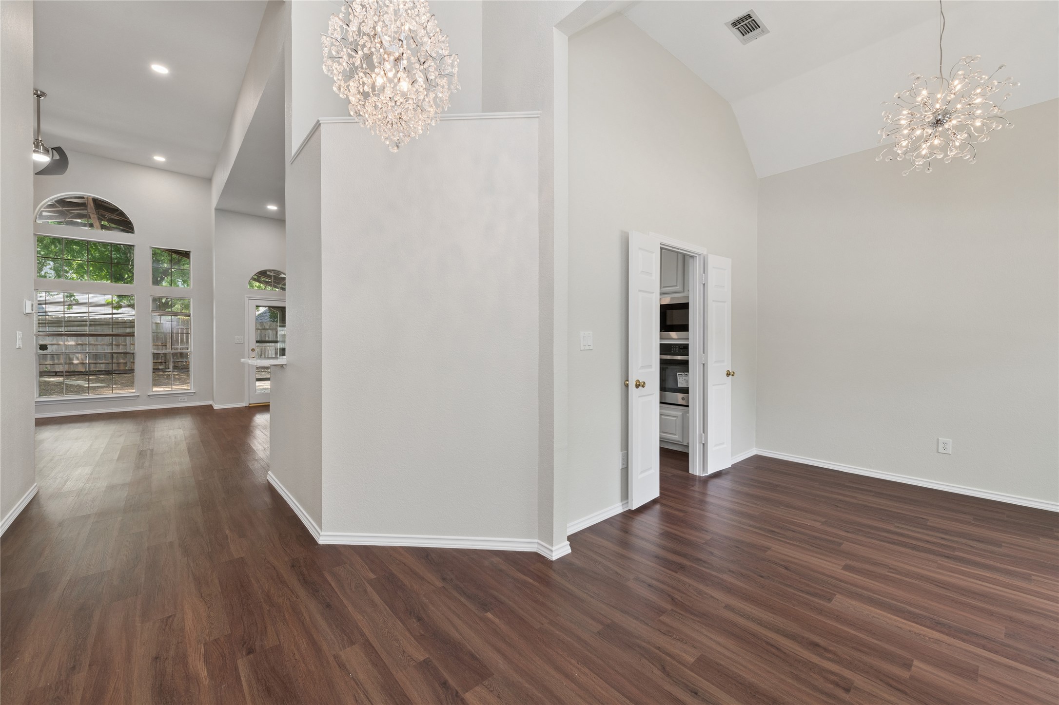 5202 Hawks Nest Mckinney TX 75072