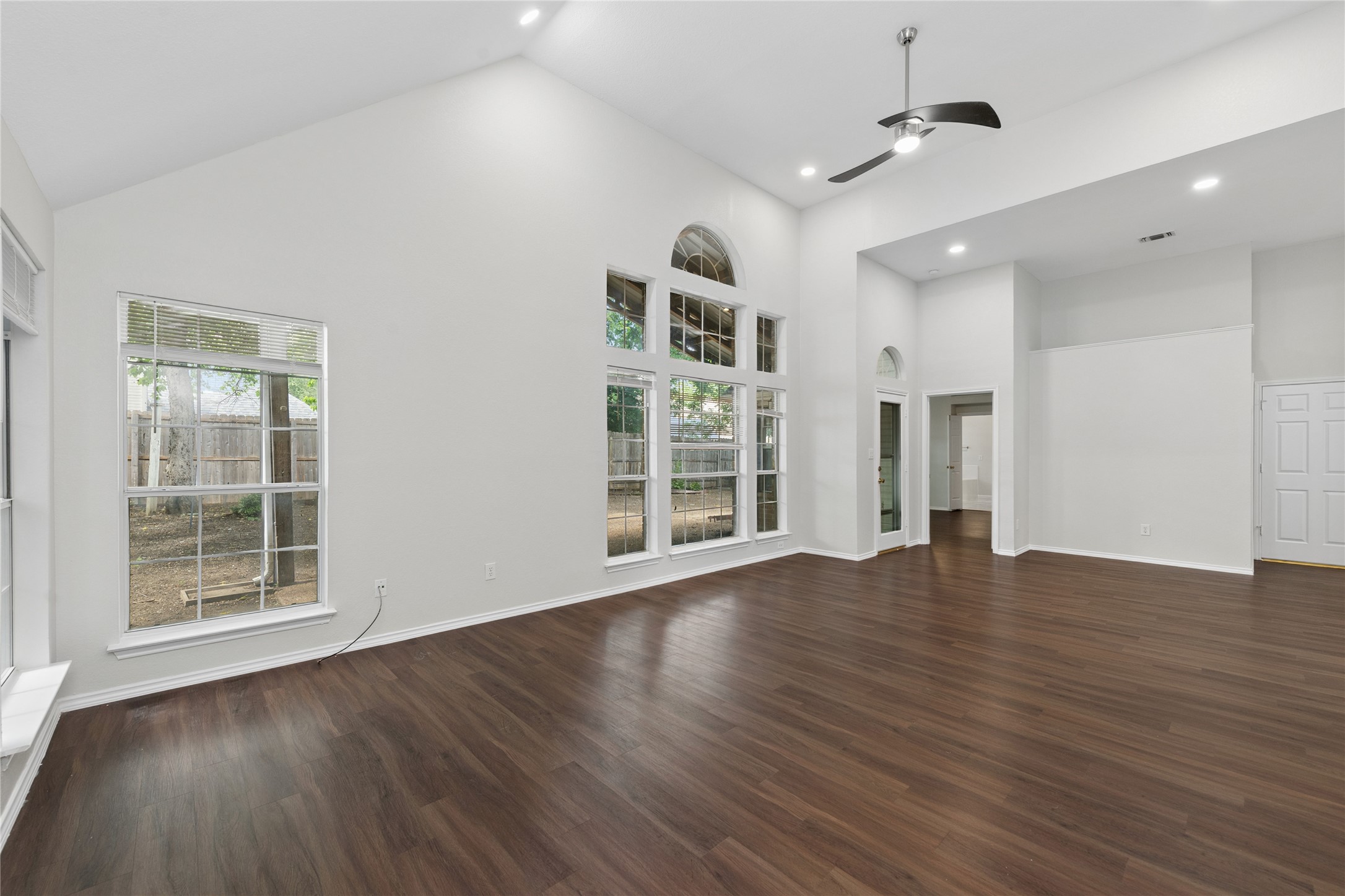 5202 Hawks Nest Mckinney TX 75072