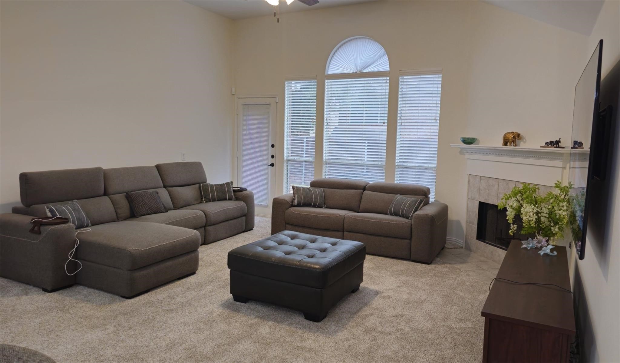 3002 Manor Green Boulevard Euless TX 76039