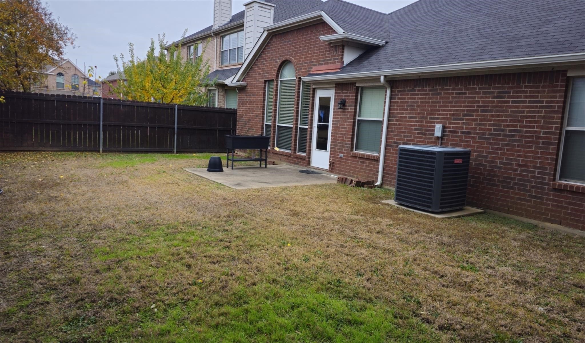 3002 Manor Green Boulevard Euless TX 76039