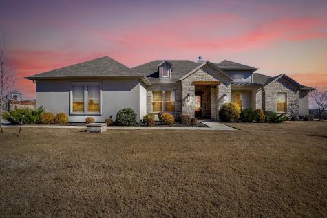 7732 Laura Lake Lane Fort Worth TX 76126