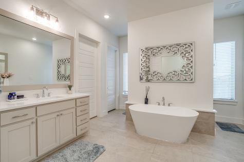 7732 Laura Lake Lane Fort Worth TX 76126