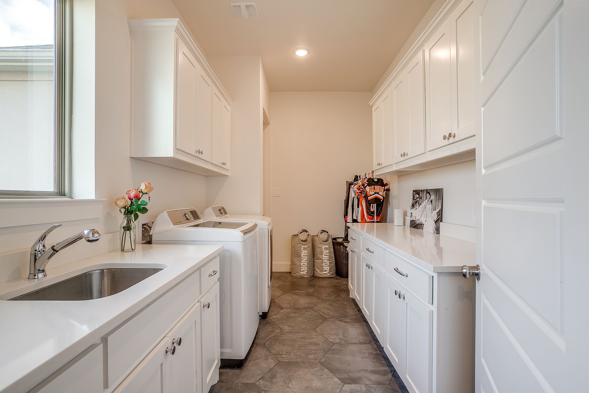 7732 Laura Lake Lane Fort Worth TX 76126