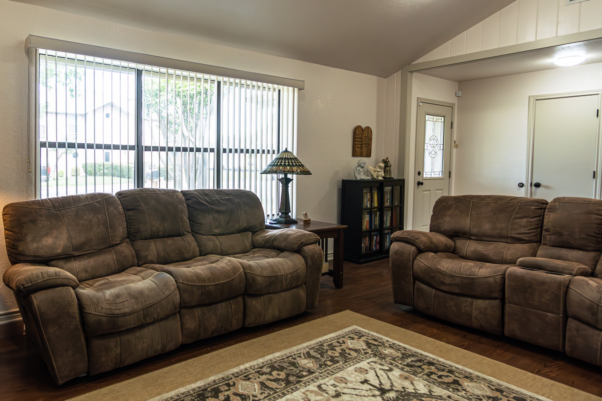 2100 Albert Broadfoot Bonham TX 75418