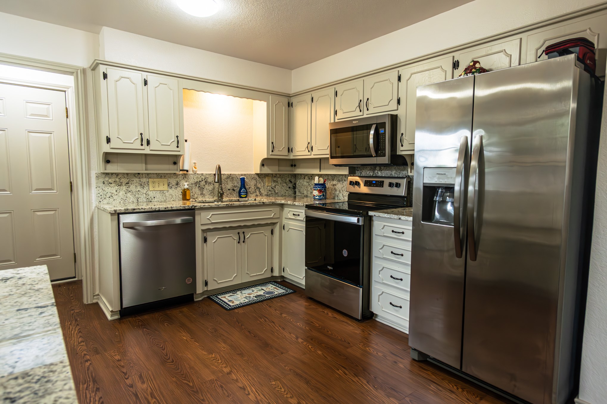 2100 Albert Broadfoot Bonham TX 75418