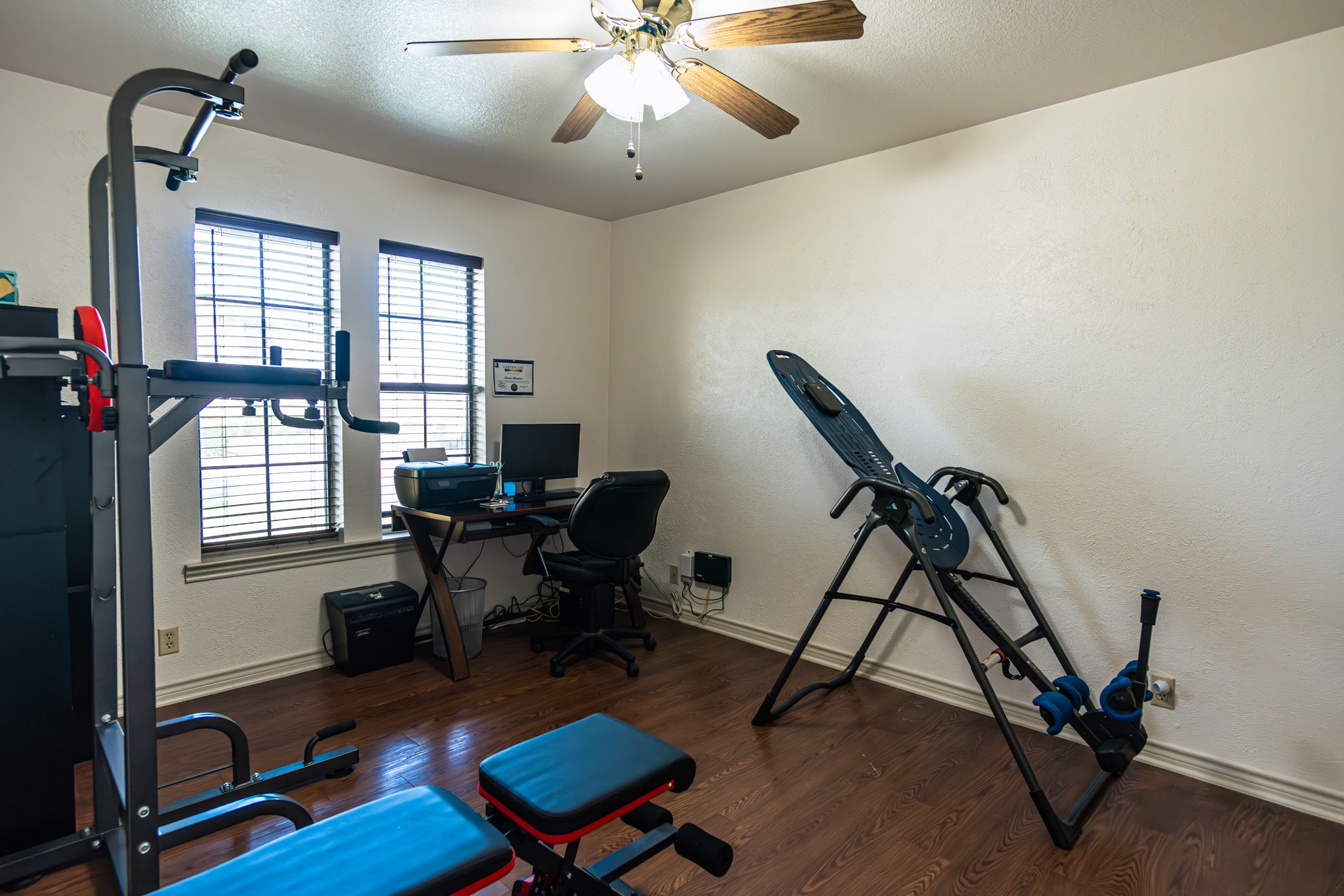 2100 Albert Broadfoot Bonham TX 75418