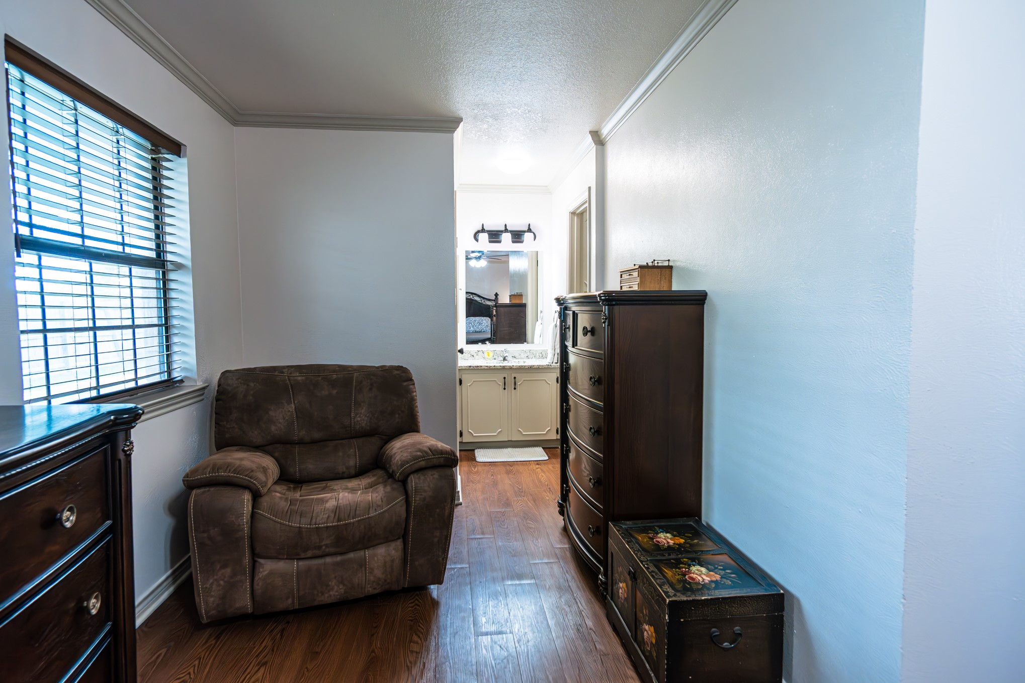 2100 Albert Broadfoot Bonham TX 75418