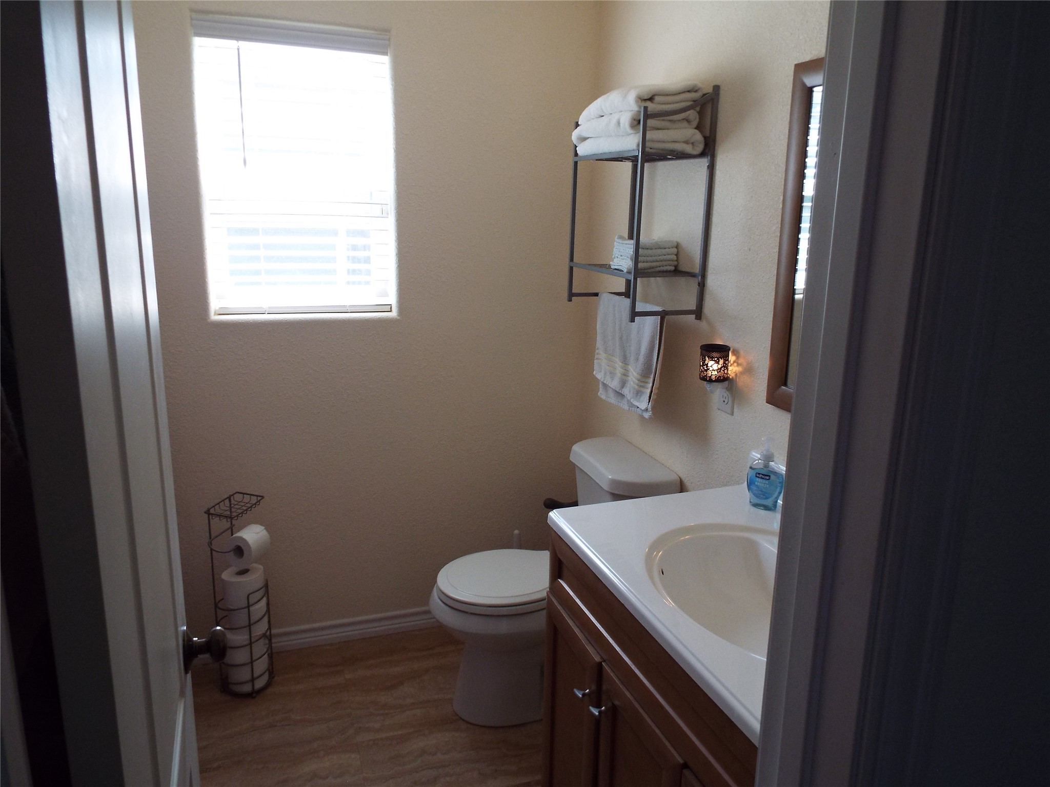 721 Midway Road Tool TX 75143