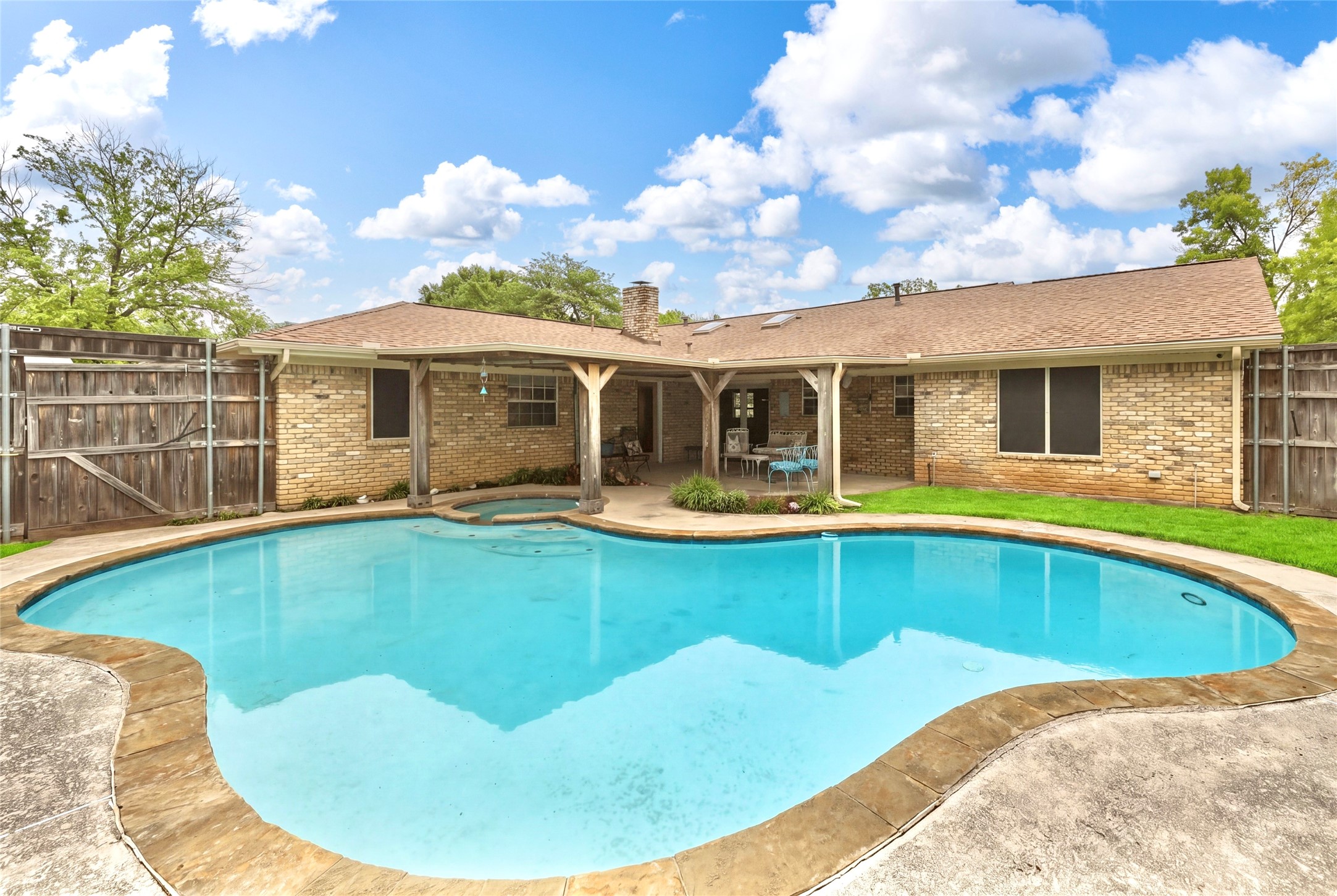 2909 Brookview Drive Plano TX 75074