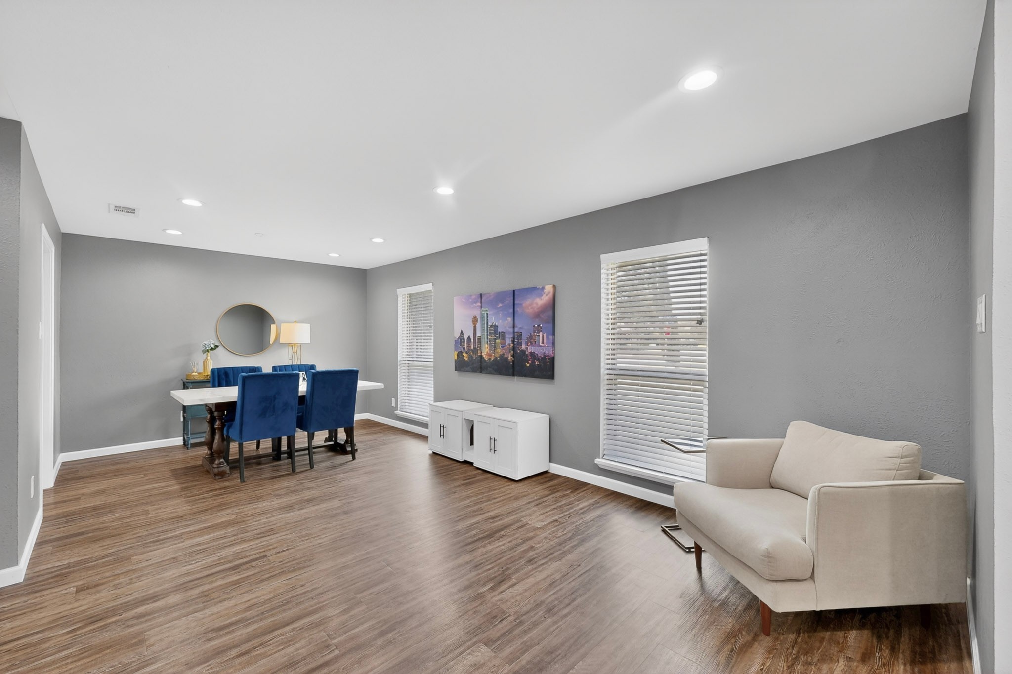 1915 Glenrose Lane Carrollton TX 75007