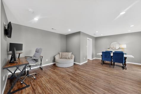 1915 Glenrose Lane Carrollton TX 75007