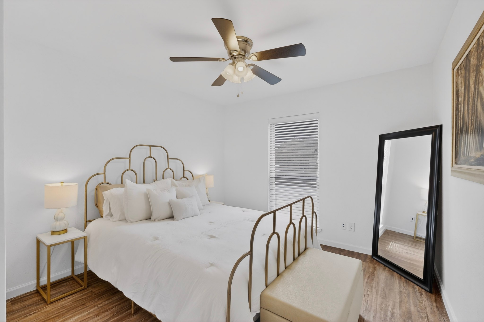 1915 Glenrose Lane Carrollton TX 75007