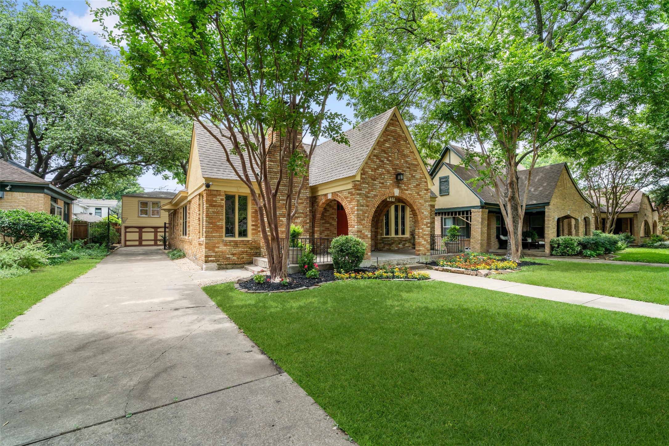 431 Monte Vista Drive Dallas TX 75223