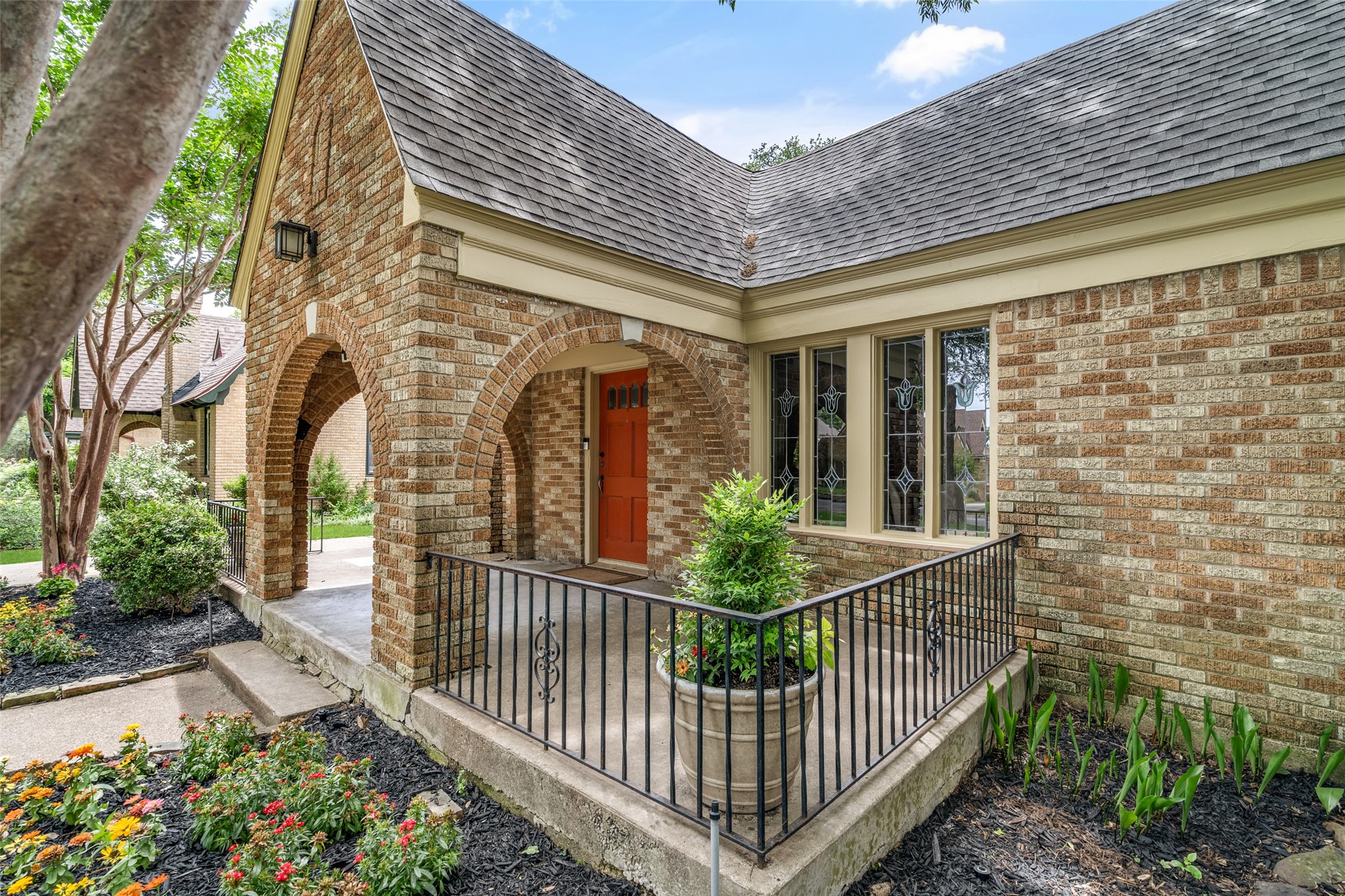 431 Monte Vista Drive Dallas TX 75223