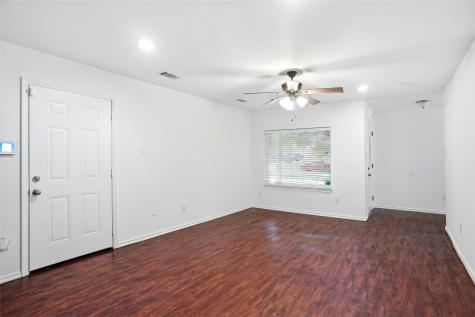 2222 Woodoak Drive Irving TX 75060