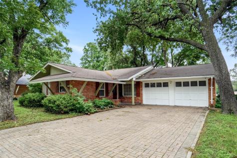 2222 Woodoak Drive Irving TX 75060