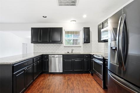 2222 Woodoak Drive Irving TX 75060