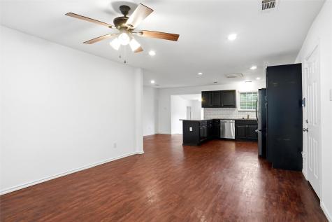 2222 Woodoak Drive Irving TX 75060