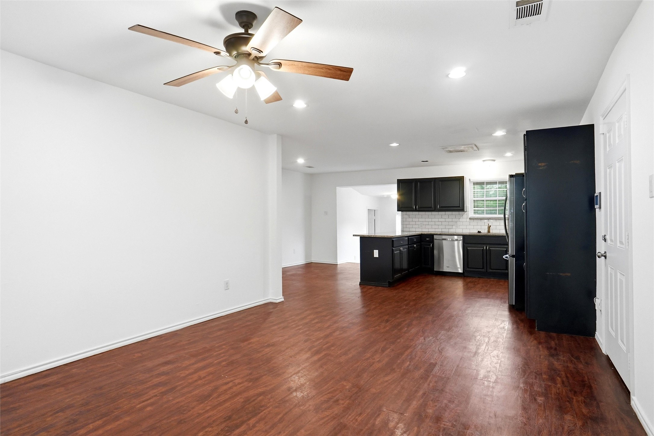 2222 Woodoak Drive Irving TX 75060