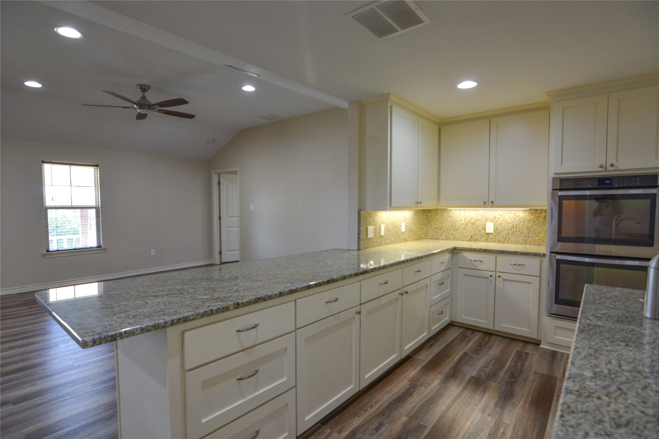 322 Hcr 2320 Abbott TX 76621
