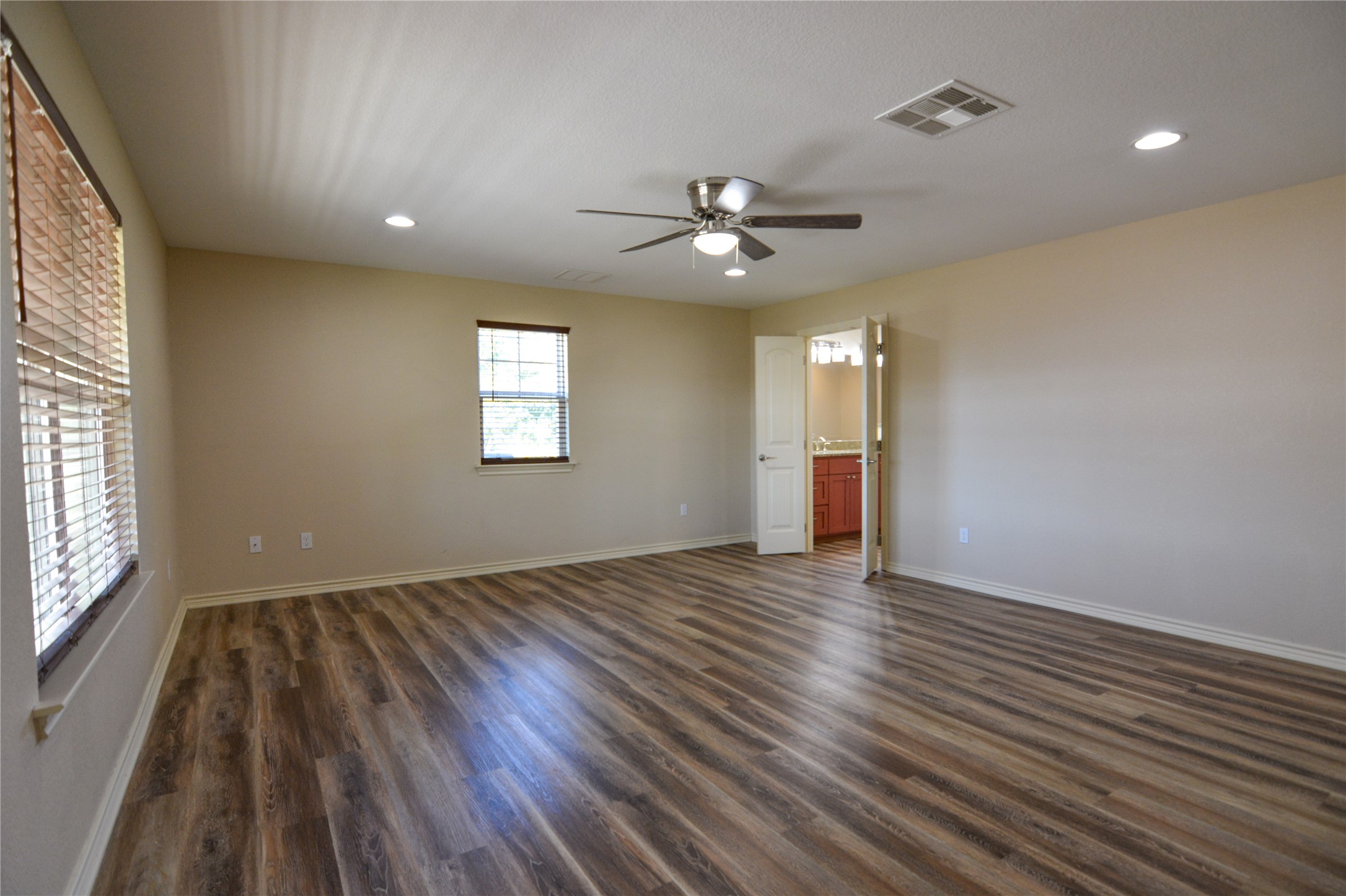 322 Hcr 2320 Abbott TX 76621