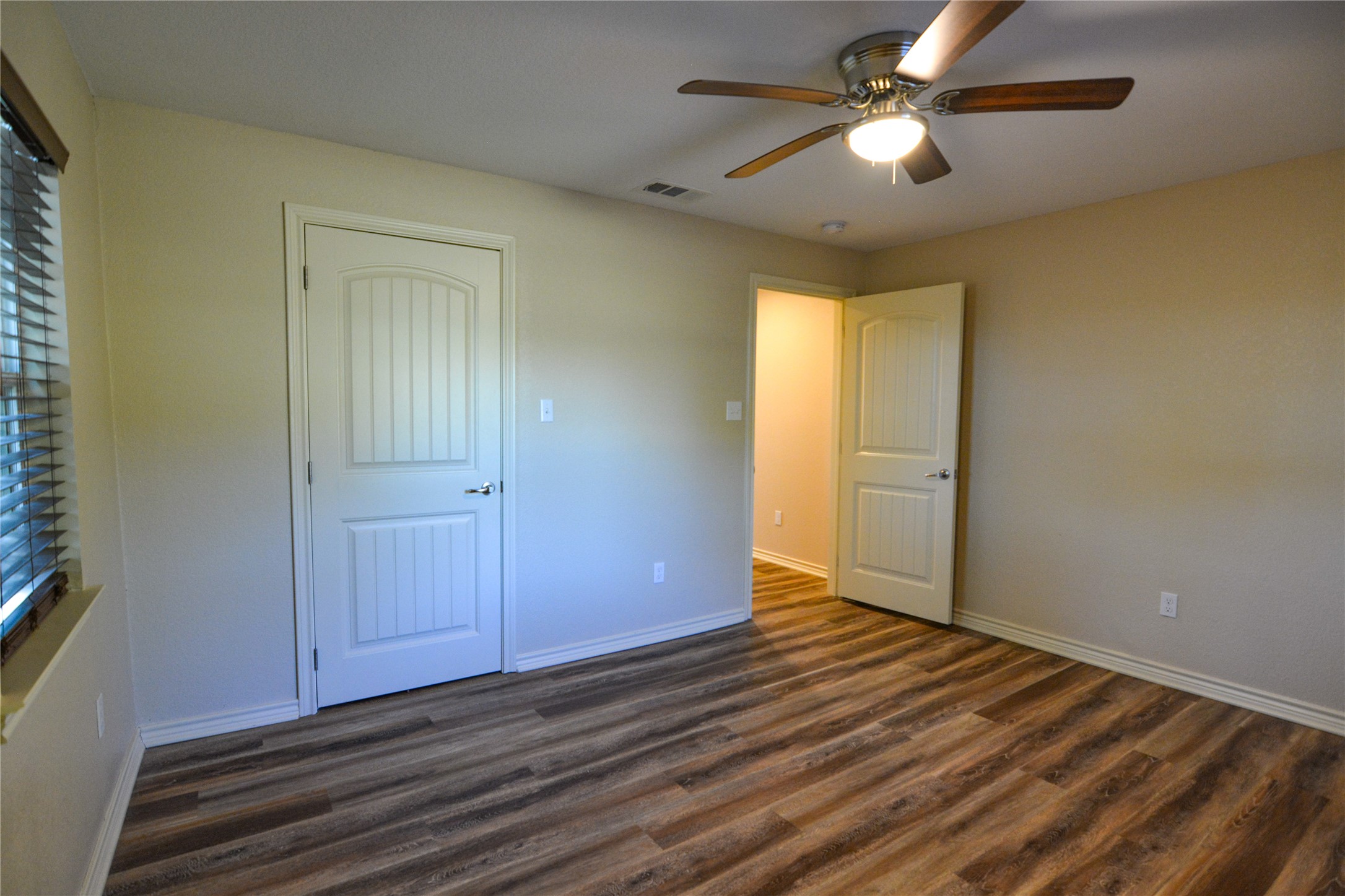 322 Hcr 2320 Abbott TX 76621