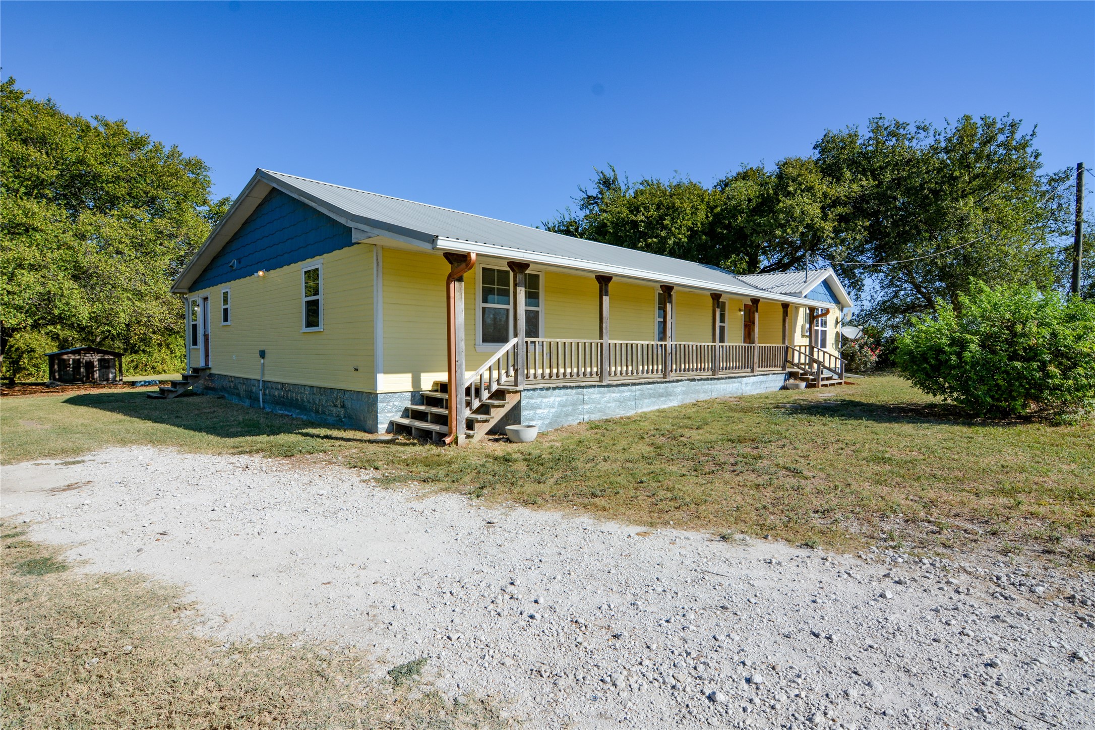 322 Hcr 2320 Abbott TX 76621