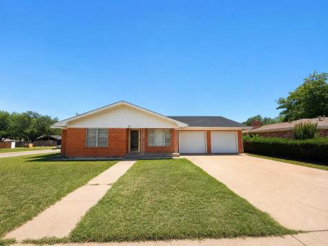 2800 32ND Street Snyder TX 79549