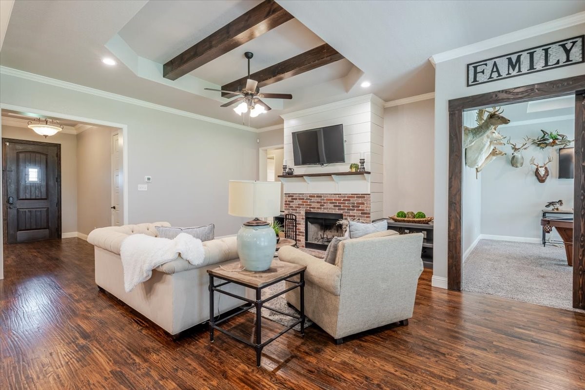 104 Lagrange Court Weatherford TX 76088