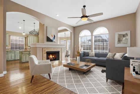 2221 Templeton Drive Arlington TX 76006