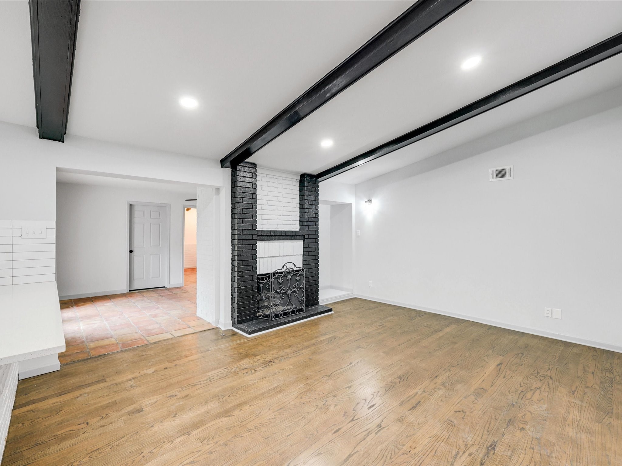 10039 Shadyview Drive Dallas TX 75238