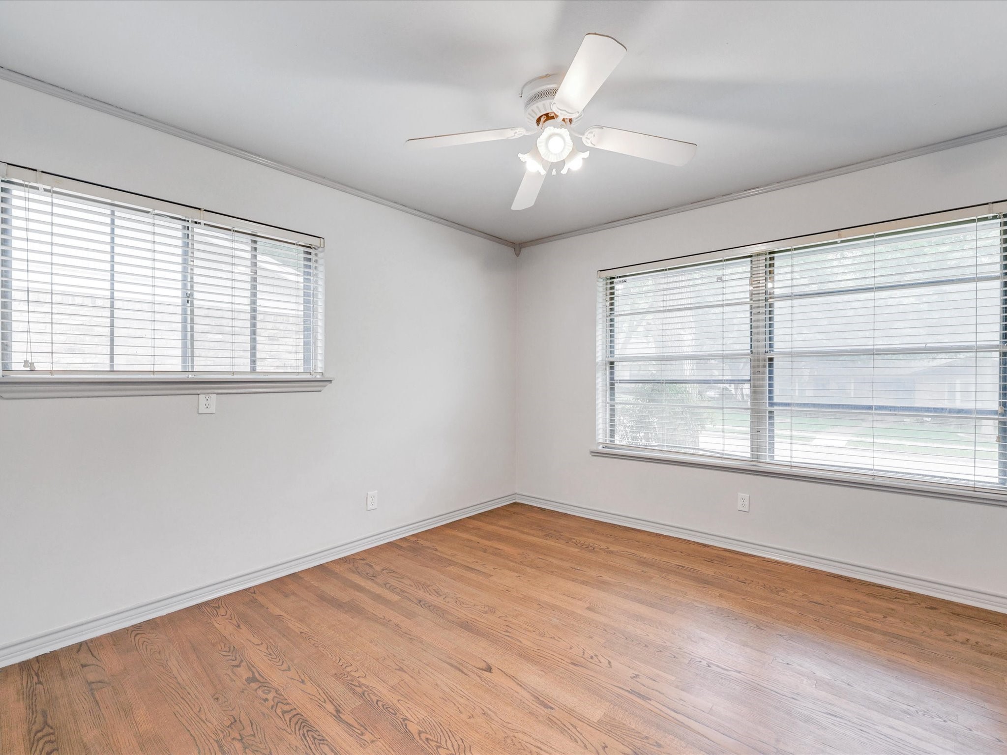 10039 Shadyview Drive Dallas TX 75238