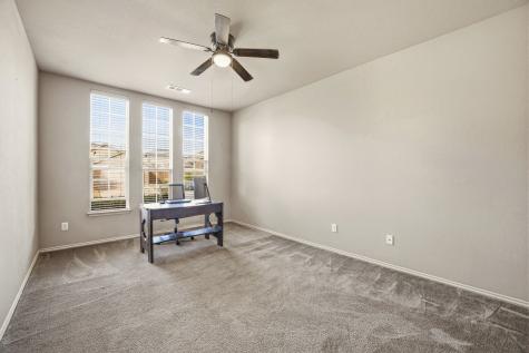409 Crown Oaks Drive Fort Worth TX 76131