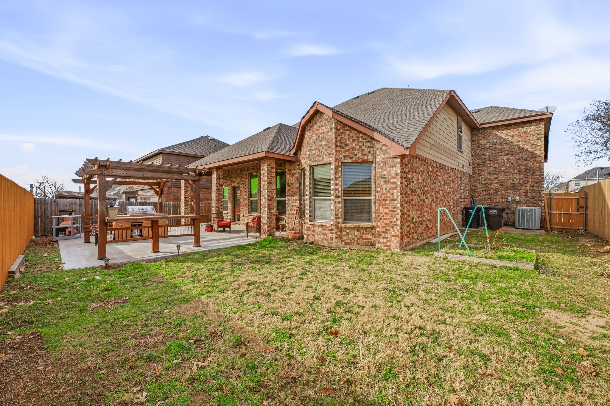 409 Crown Oaks Drive Fort Worth TX 76131