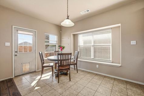 409 Crown Oaks Drive Fort Worth TX 76131