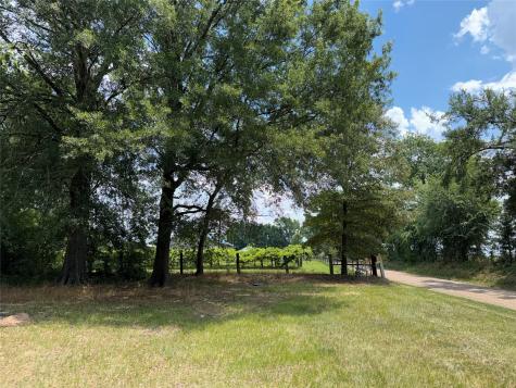2118 County Road 4110 Pittsburg TX 75686