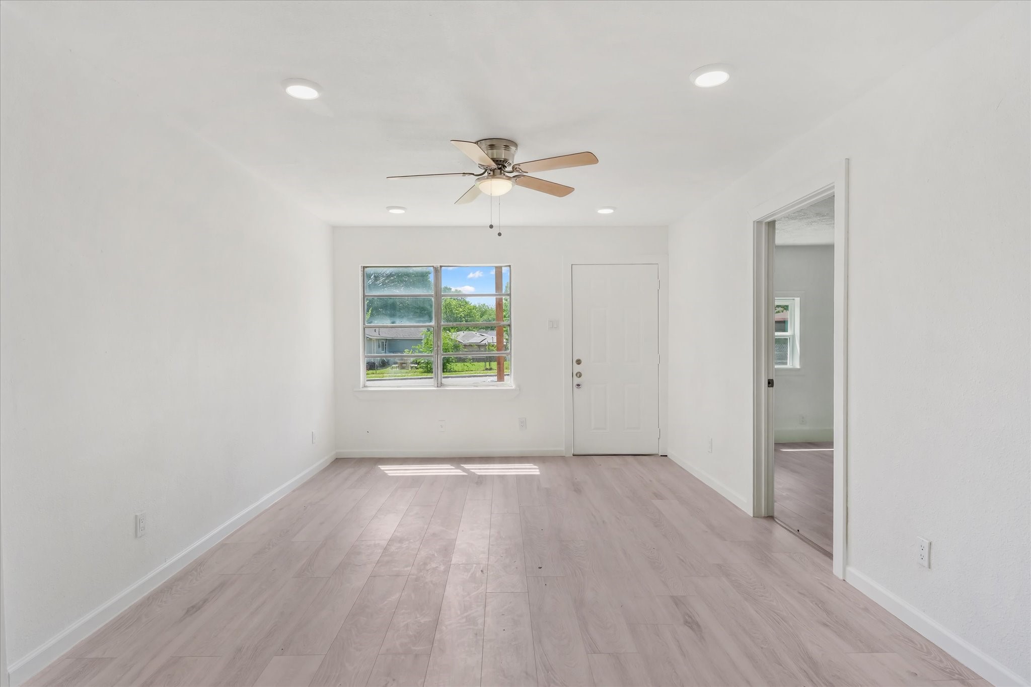3835 Lovingood Drive Dallas TX 75241