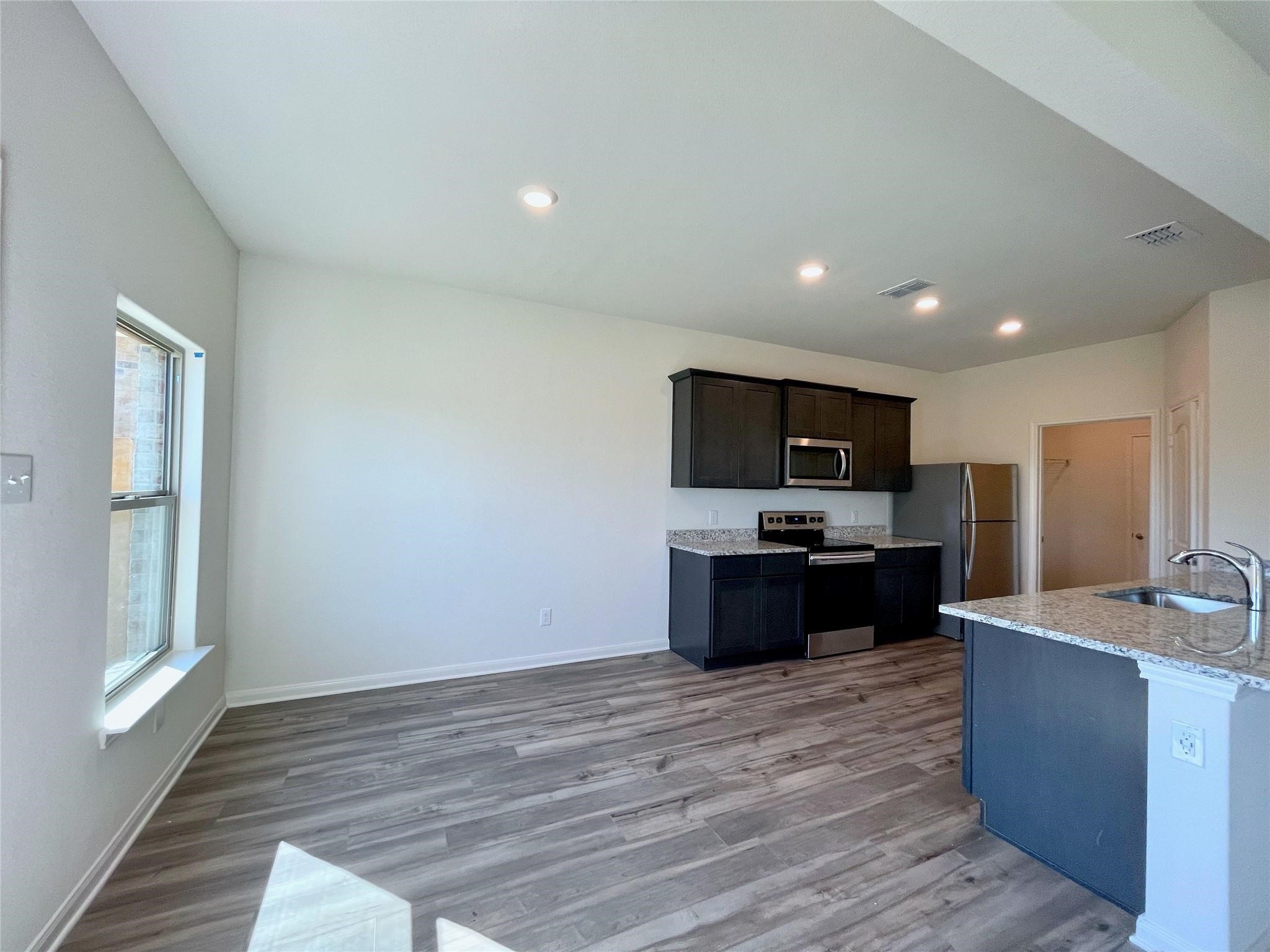 1946 Canterbury Drive Seagoville TX 75159