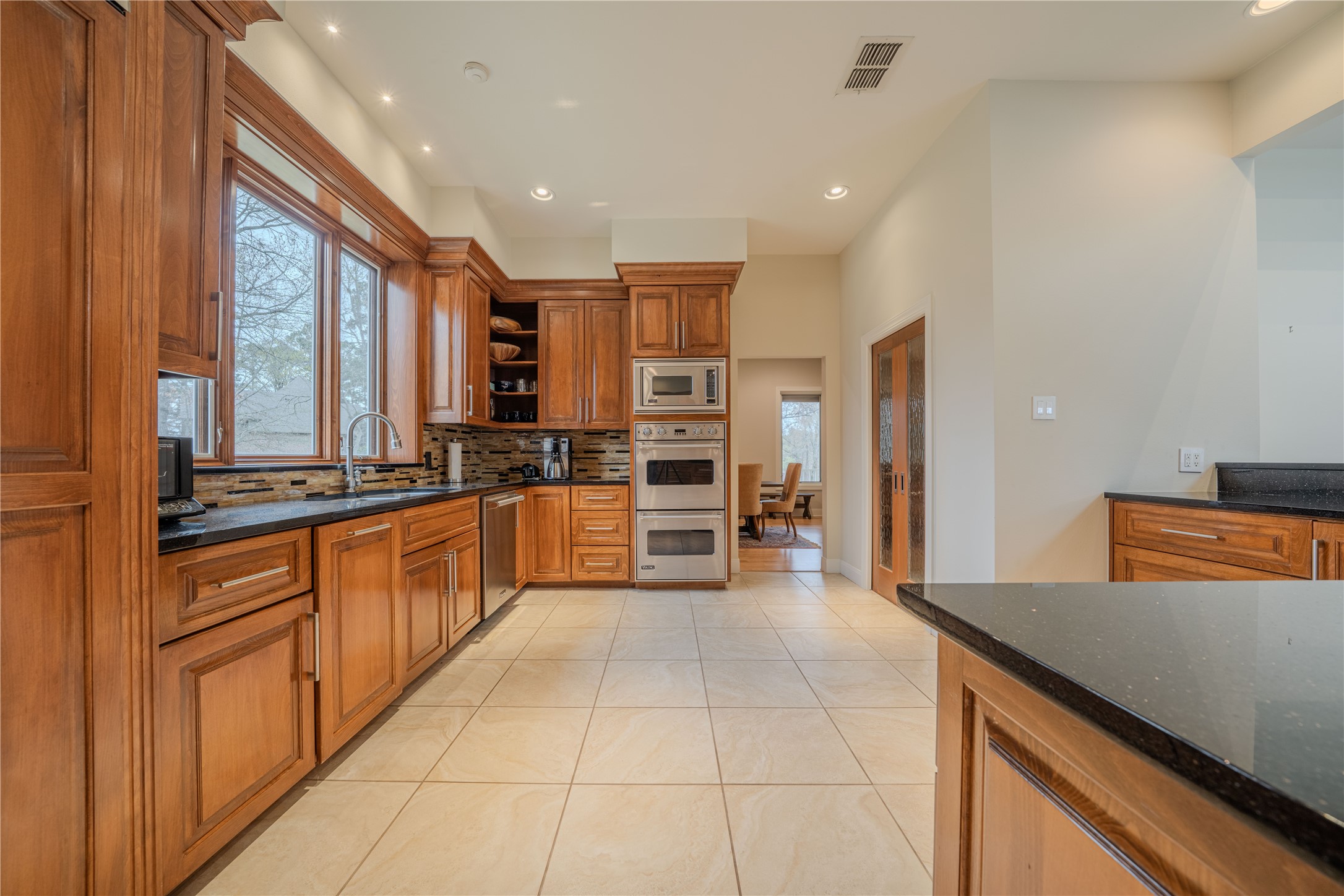 3 Lakeside Longview TX 75604