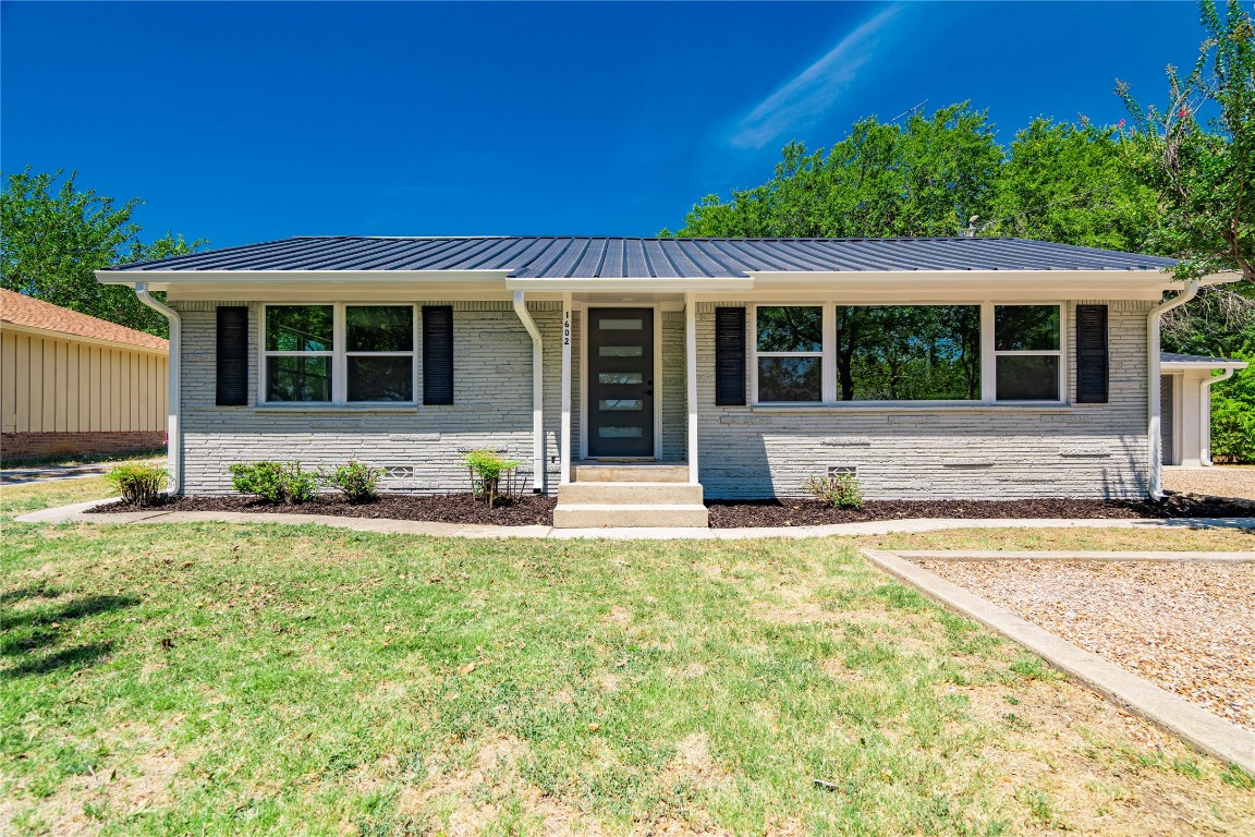 1602 S College Avenue Decatur TX 76234