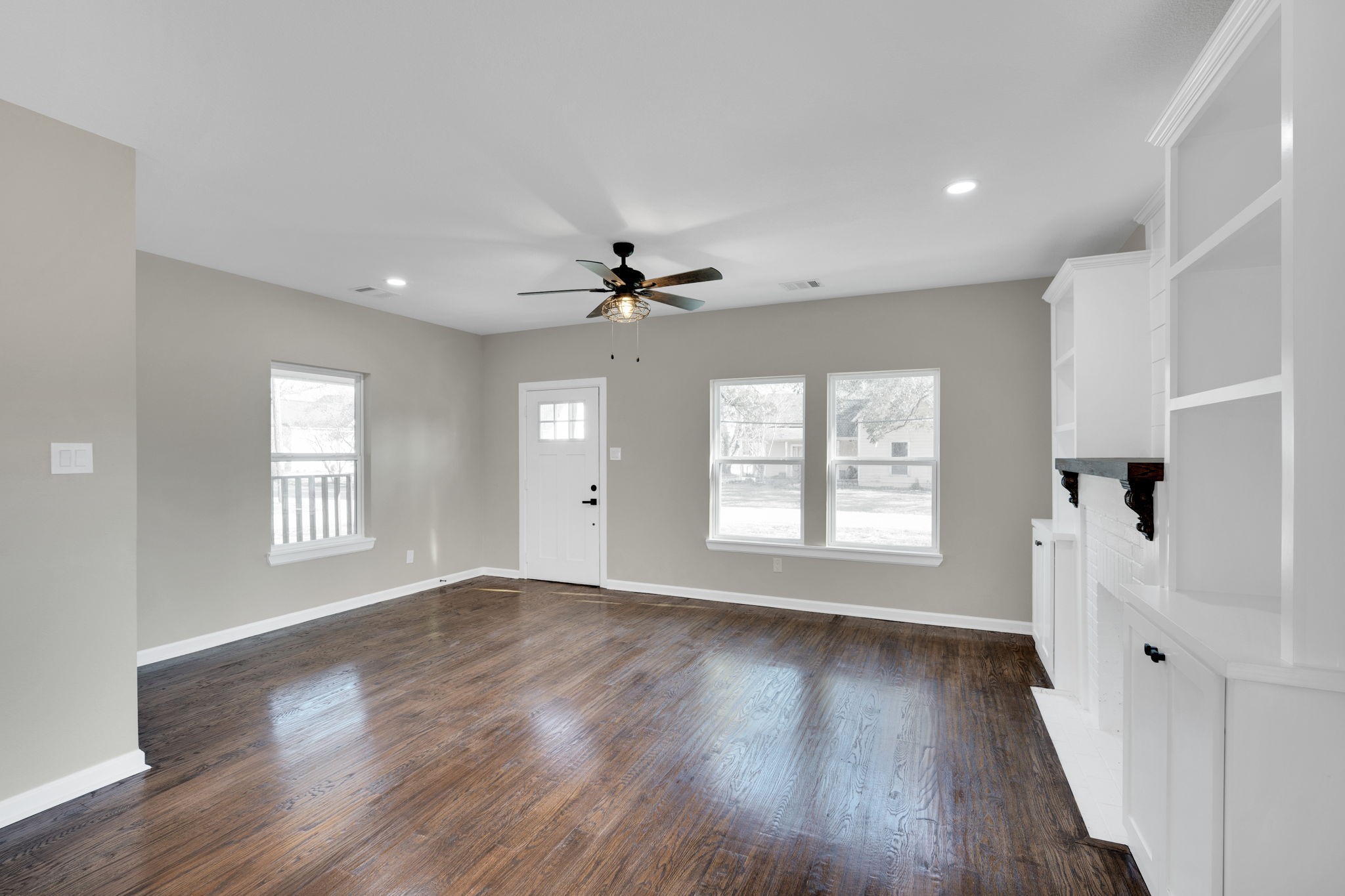 401 Poplar Street Italy TX 76651