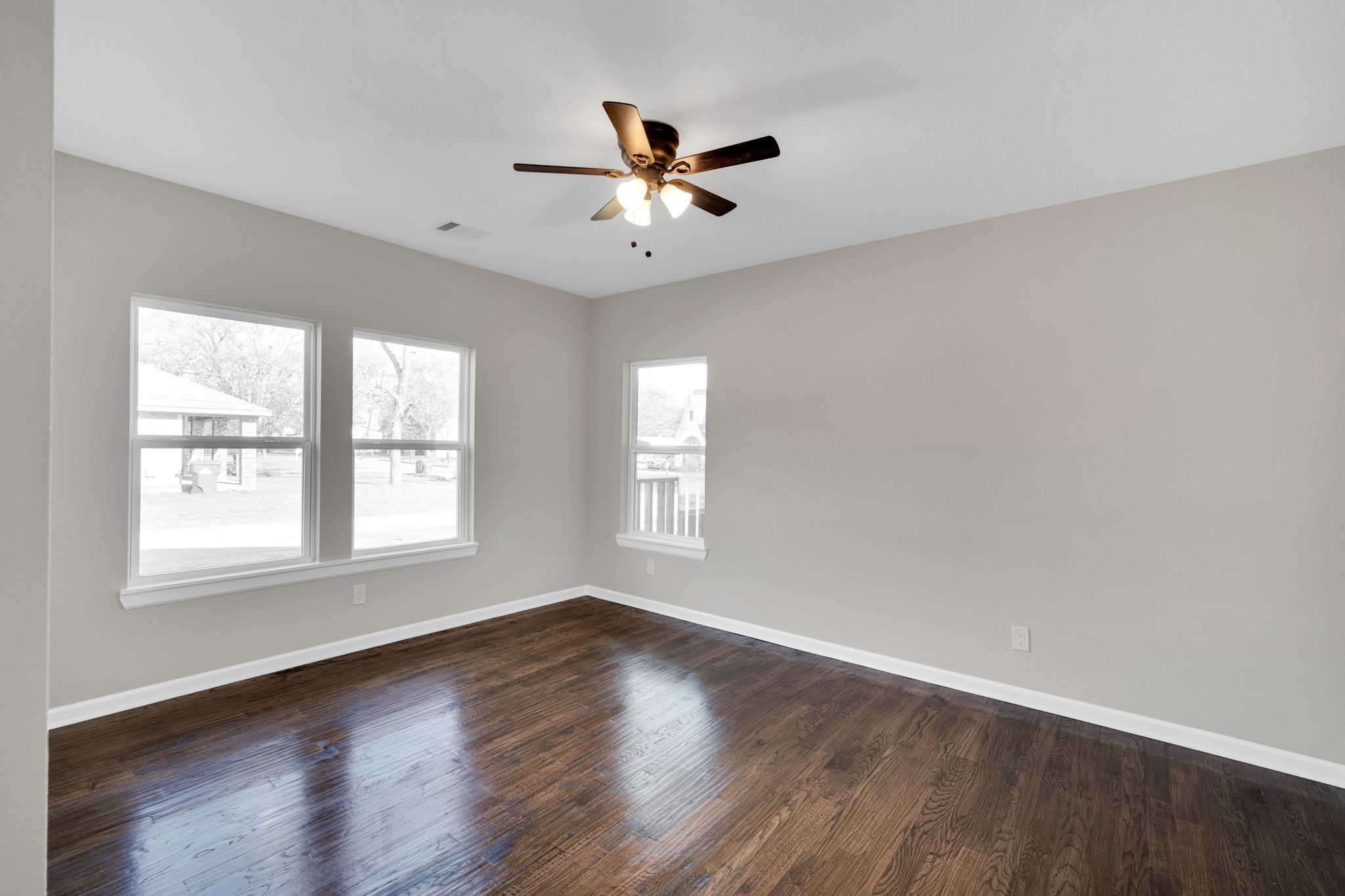 401 Poplar Street Italy TX 76651
