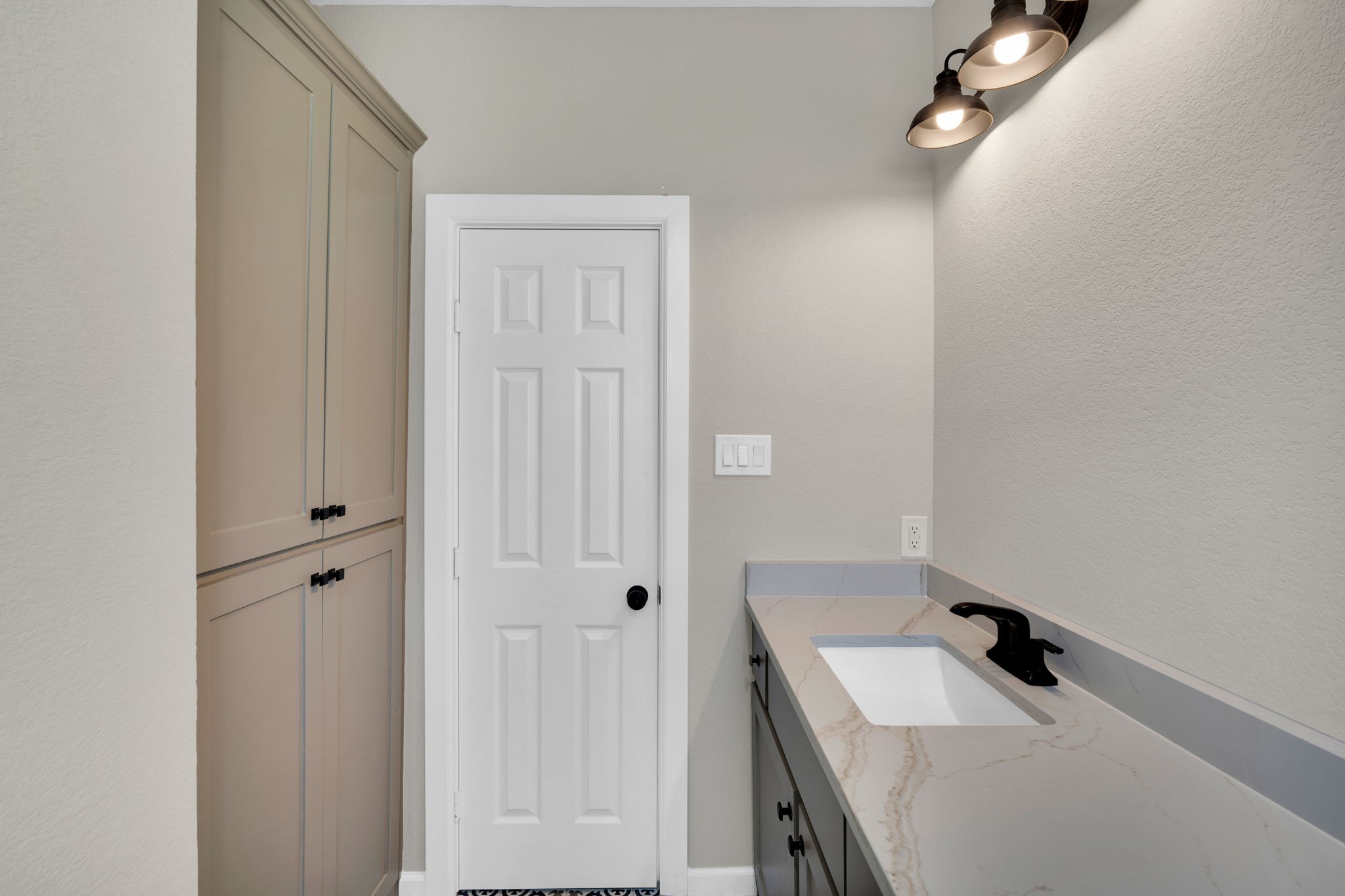 401 Poplar Street Italy TX 76651