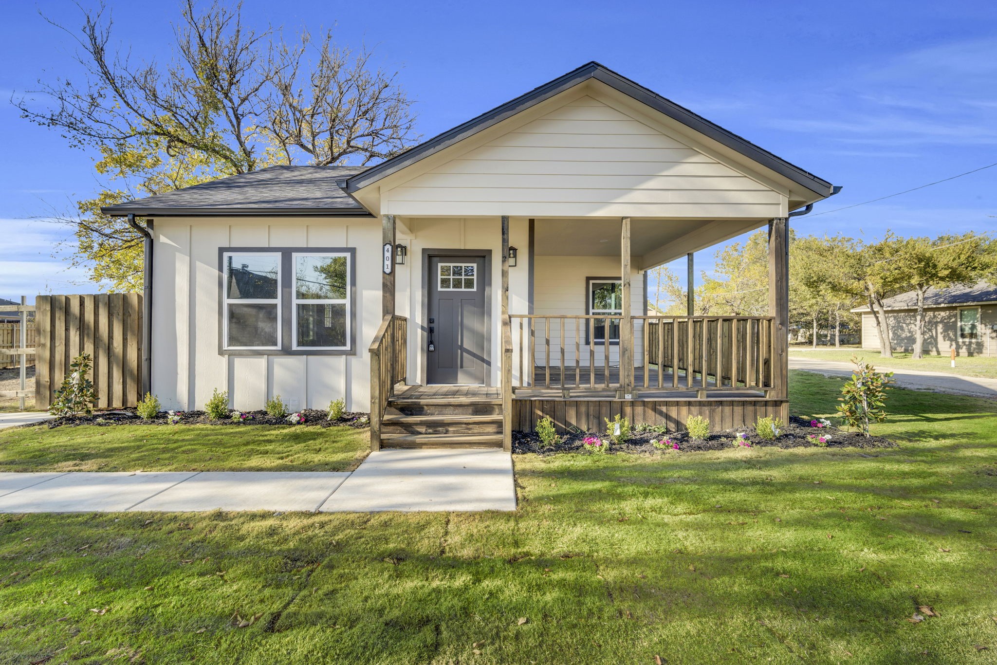 401 Poplar Street Italy TX 76651
