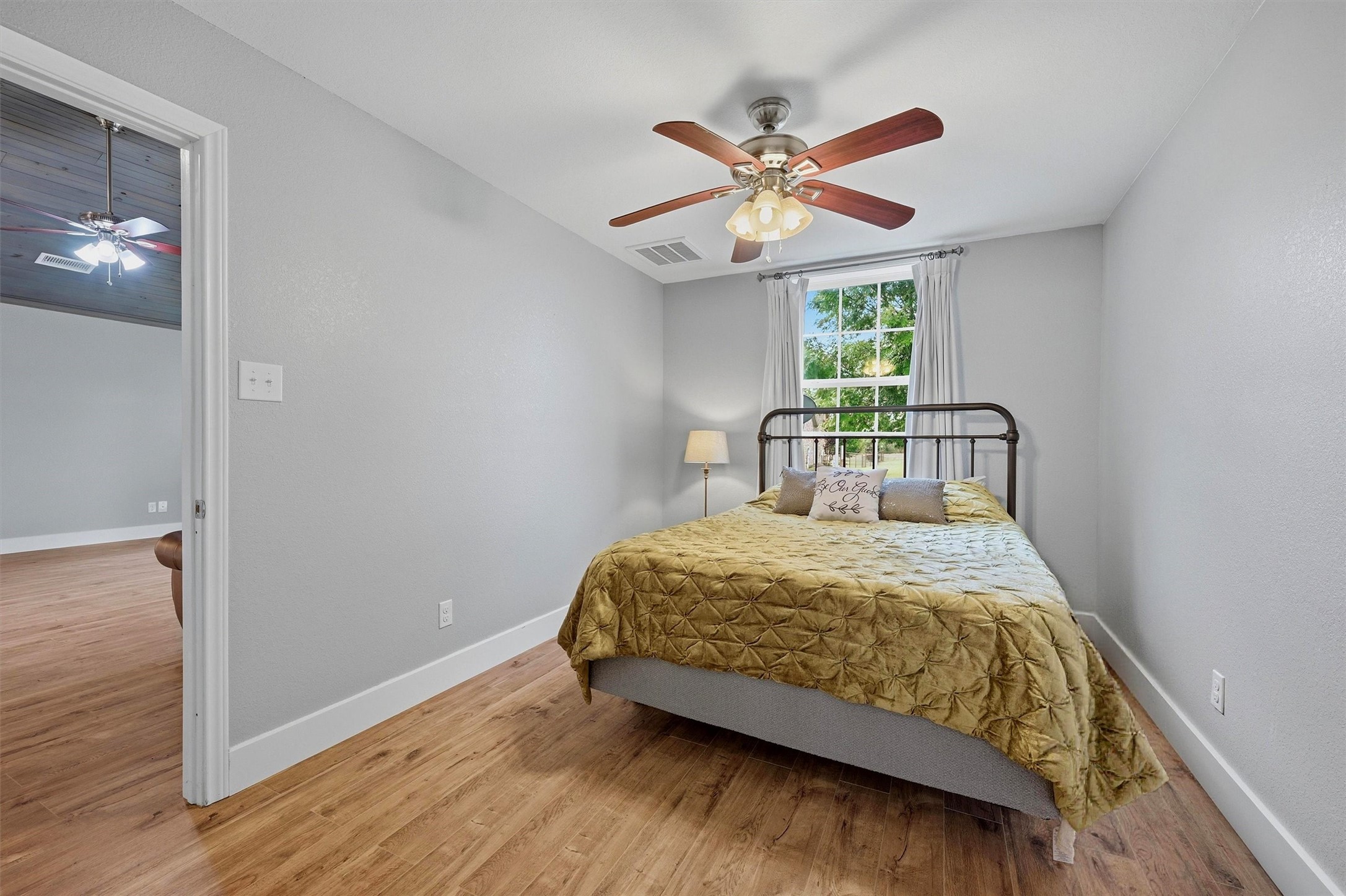 1420 W Shepherd Drive Sherman TX 75092