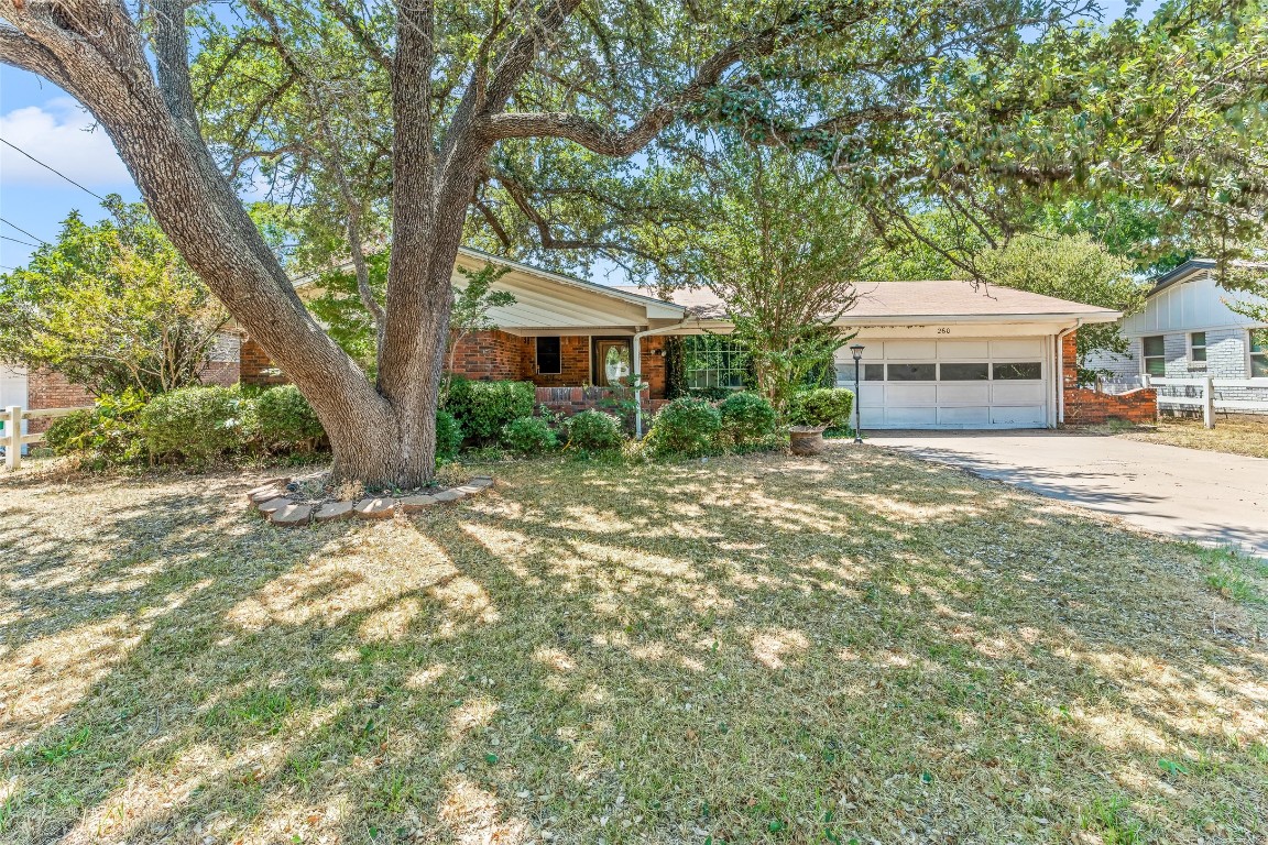 260 Barker Street Stephenville TX 76401