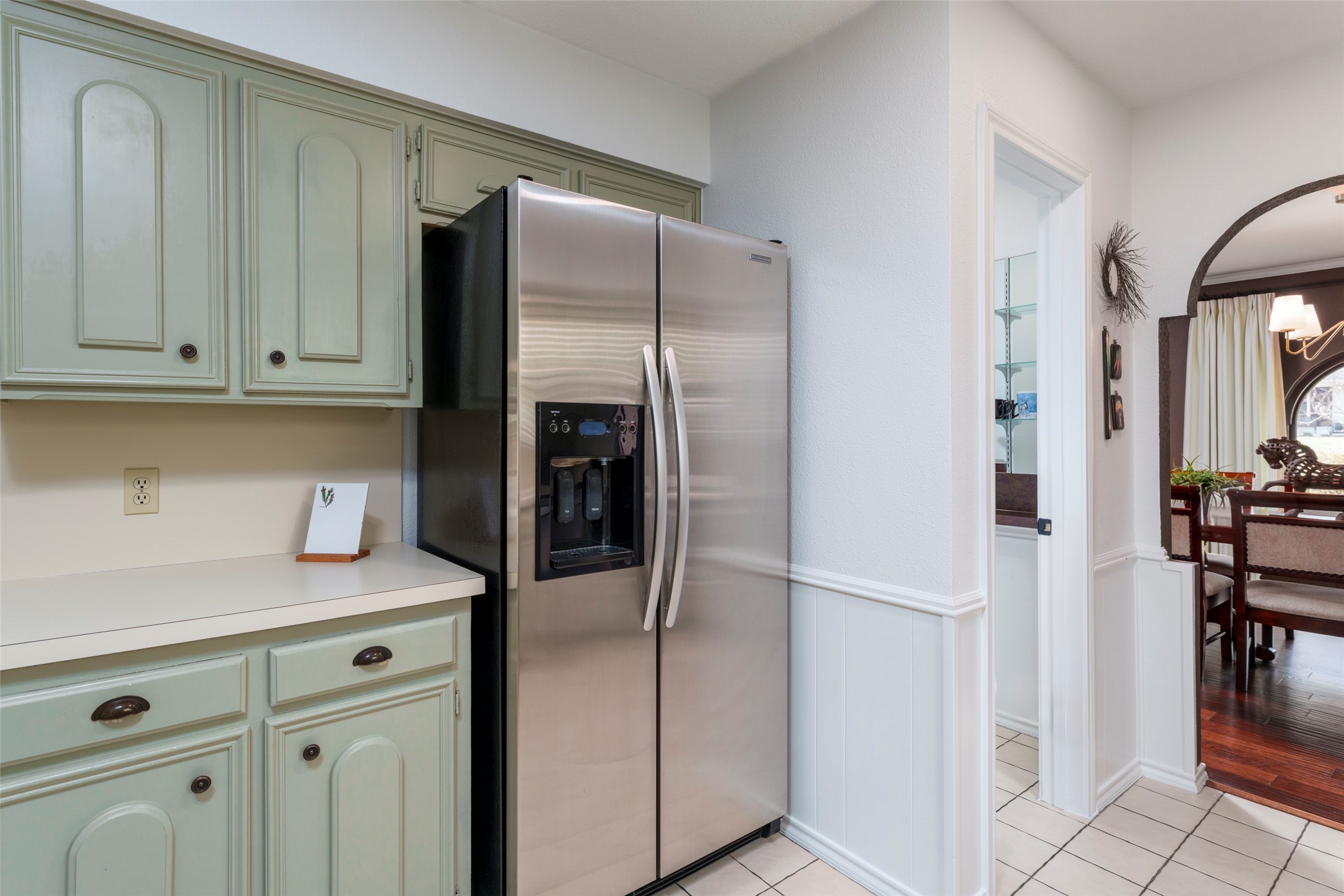 2405 Perryland Drive Arlington TX 76013