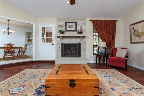 2405 Perryland Drive Arlington TX 76013
